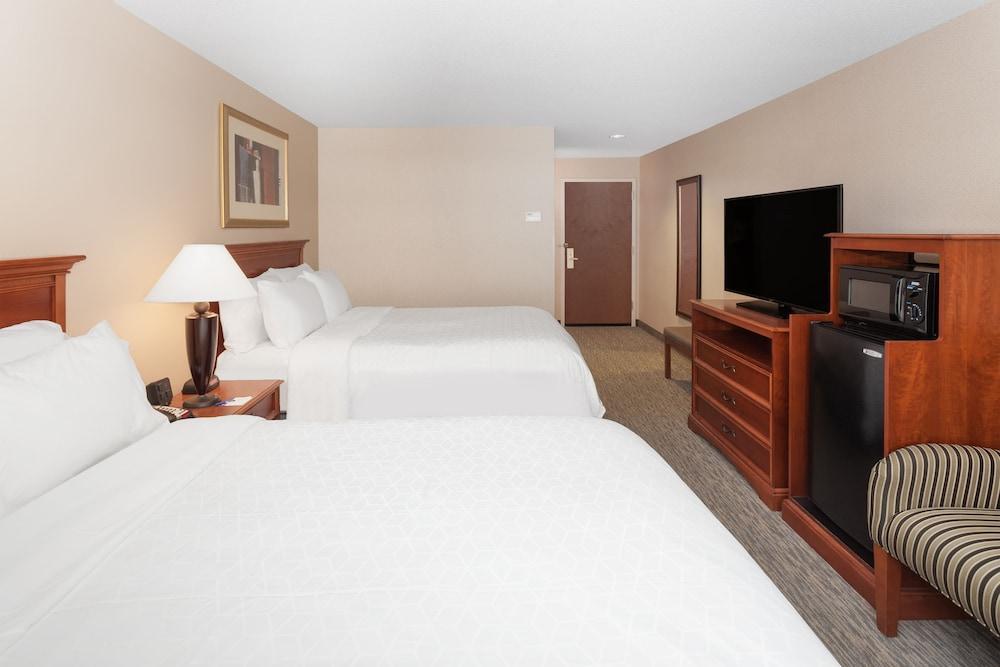 Holiday Inn Express & Suites Tilton By Ihg Εξωτερικό φωτογραφία