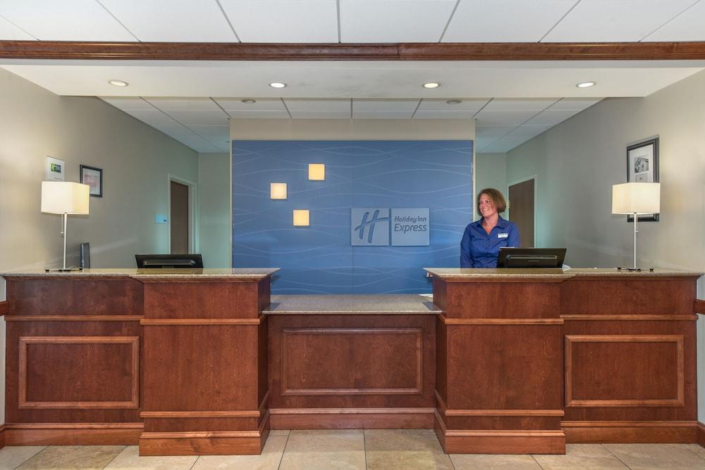Holiday Inn Express & Suites Tilton By Ihg Εξωτερικό φωτογραφία