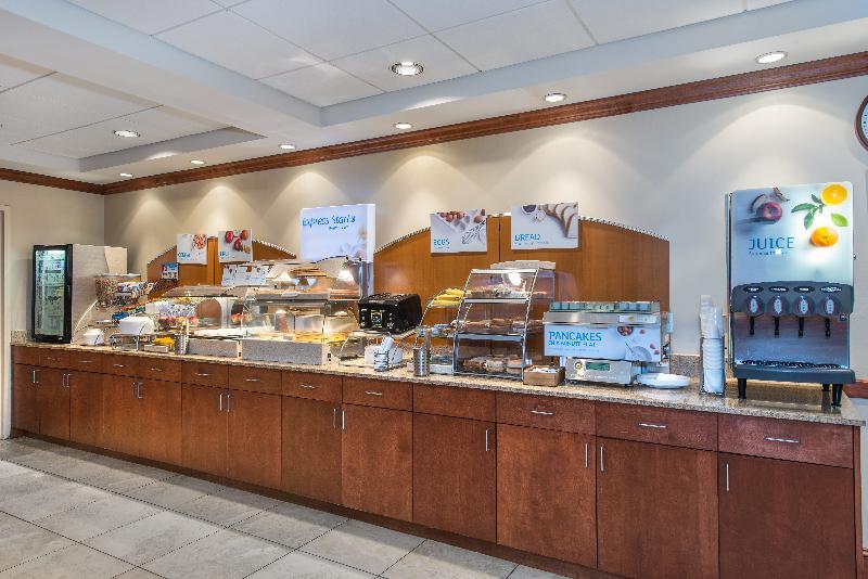 Holiday Inn Express & Suites Tilton By Ihg Εξωτερικό φωτογραφία